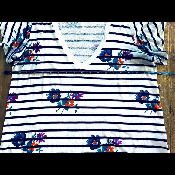 Anthropologie Wayfaring Tee Size XS - Picture 4 of 9